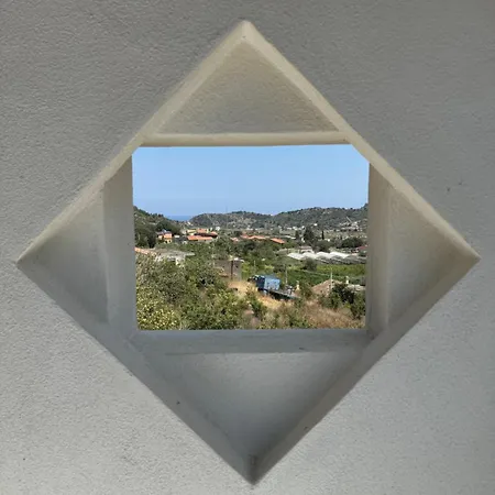 Aura Bed & Breakfast Savoca