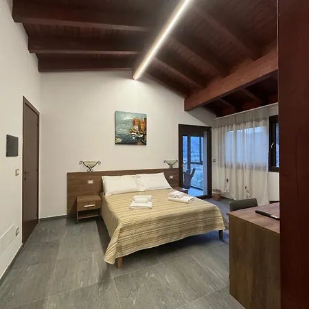 Aura Bed & Breakfast Savoca